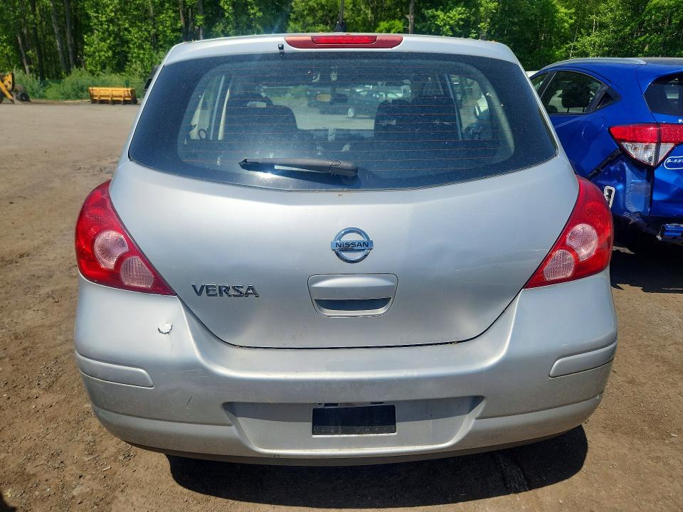 2011 Nissan Versa VIN 3N1BC1CP2BL456542 COPART salvage auction — FRONT END, MA - CERT OF TITLE-SALVAGE, sold $450 on 2026-07-02 (photo 6)