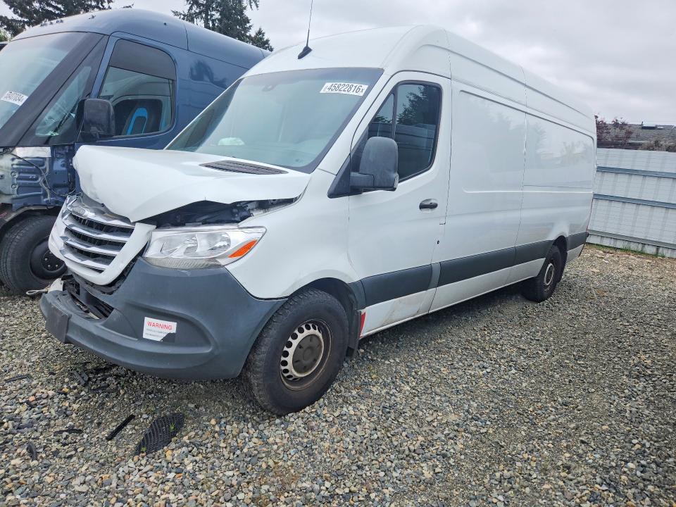 2021 Freightliner Sprinter 2500 VIN W2W4DCHY6MT050267 — COPART salvage auction photo