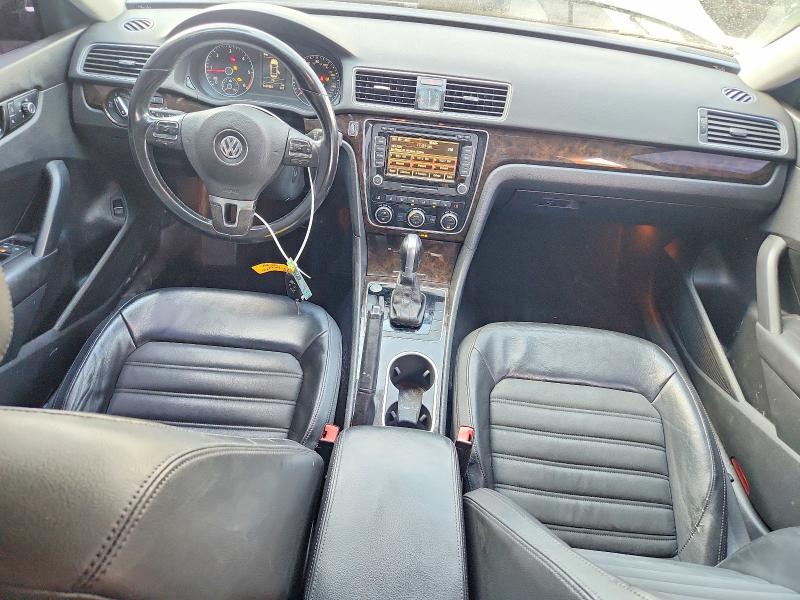 2015 Volkswagen Passat VIN 1VWCV7A38FC036071 COPART salvage auction — MINOR DENT/SCRATCHES, Nv - Certificate Of Title, sold $1,400 on 2026-07-20 (photo 8)