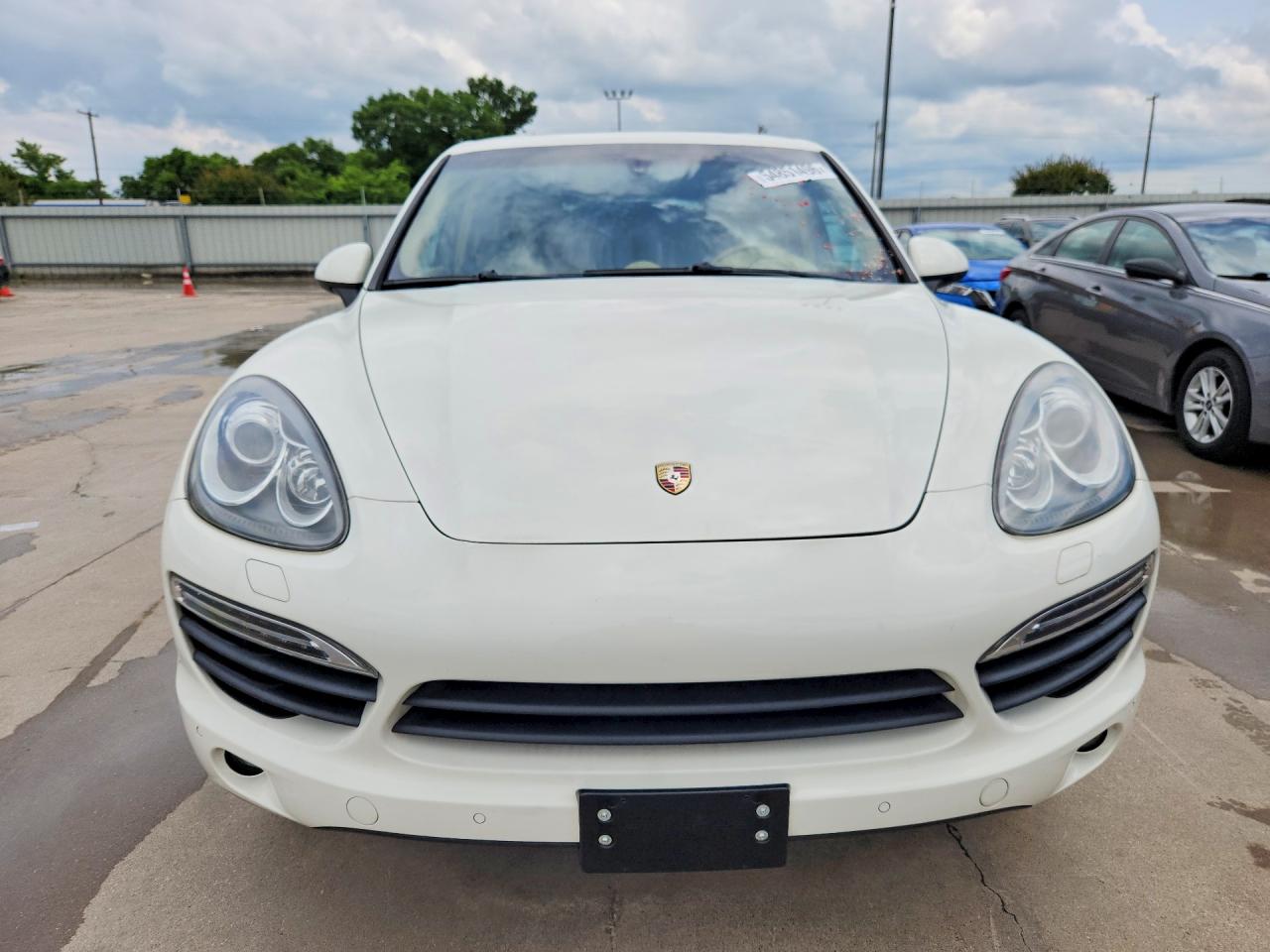 2012 Porsche Cayenne VIN WP1AE2A25CLA91463 COPART salvage auction — Minor Dent/Scratches, FL - CERTIFICATE OF TITLE, sold $1,800 on 2026-06-29 (photo 5)