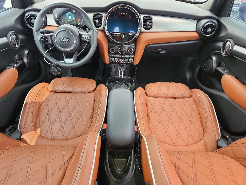 2024 Mini Cooper VIN WMW53DK06R2W06189 COPART salvage auction — FRONT END, Tx - Salvage Vehicle Title, sold $3,600 on 2026-07-21 (photo 8)