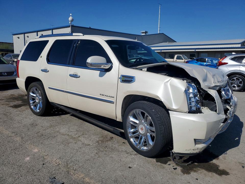 2013 Cadillac Escalade VIN 1GYS4FEJ8DR166845 COPART salvage auction — FRONT END, Nv - Salvage Title, sold $3,700 on 2026-07-09 (photo 4)