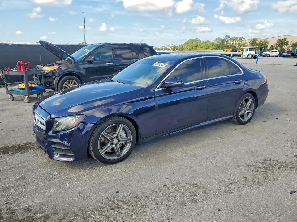 2017 Mercedes-benz E-klasse VIN WDDZF4JB2HA042694 COPART salvage auction — MINOR DENT/SCRATCHES, Fl - Certificate Of Title, sold $6,000 on 2026-07-18 (photo 1)