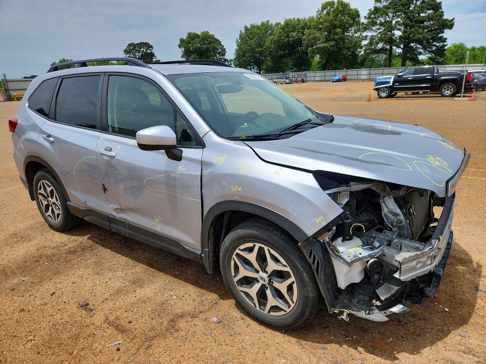 2021 Subaru VIN JF2SKAJC6MH494892 COPART salvage auction — FRONT END, Mo - Salvage Certificate Of Title, sold $4,550 on 2026-07-09 (photo 4)