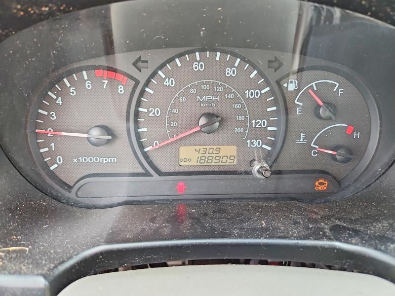 2005 Hyundai Accent VIN KMHCG45C35U585400 COPART salvage auction — ROLLOVER, Or - Salvage Title Certificate, sold $150 on 2026-07-27 (photo 9)