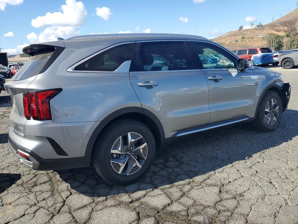 2023 Kia Sorento VIN KNDRH4LG3P5146096 COPART salvage auction — FRONT END, Ca - Salvage Certificate, sold $4,100 on 2026-07-06 (photo 3)