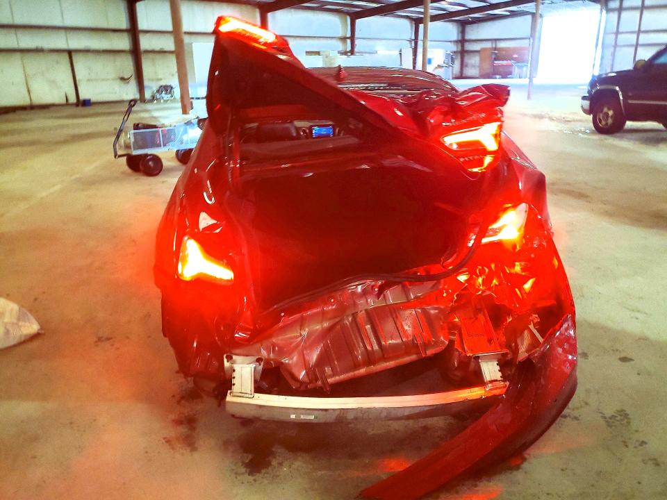 2019 Chevrolet Malibu VIN 1G1ZE5SX3KF123817 COPART salvage auction — REAR END, Nc - Salvage Certificate Of Title, sold $3,100 on 2026-07-03 (photo 6)