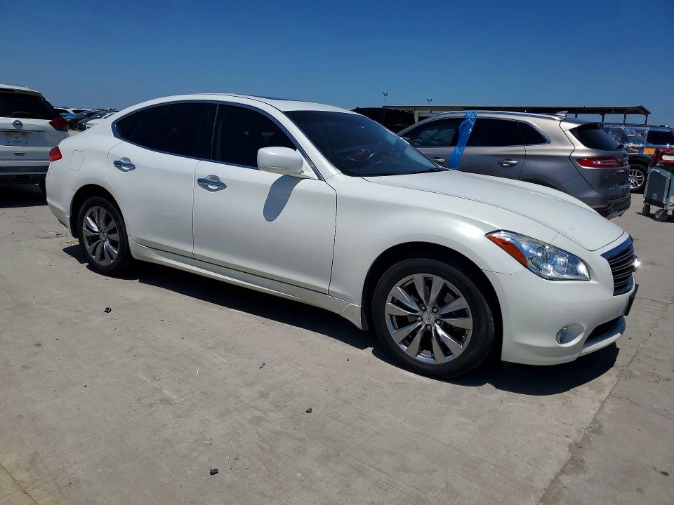 2013 Infiniti M VIN JN1BY1AR6DM604366 COPART salvage auction — WATER/FLOOD, Tx - Salvage Title-Flood Damage, sold $1,100 on 2026-07-02 (photo 4)