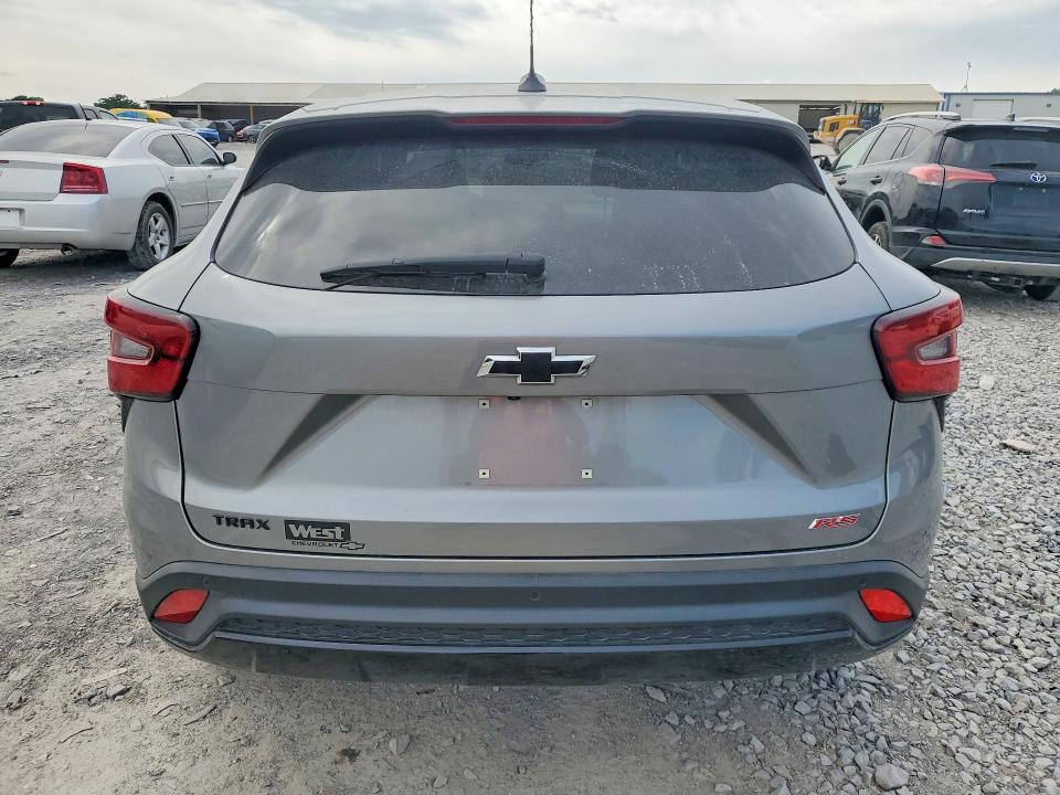 2024 Chevrolet Trax VIN KL77LGE26RC217098 COPART salvage auction — FRONT END, Tn - Salvage Certificate, sold $6,100 on 2026-07-02 (photo 6)