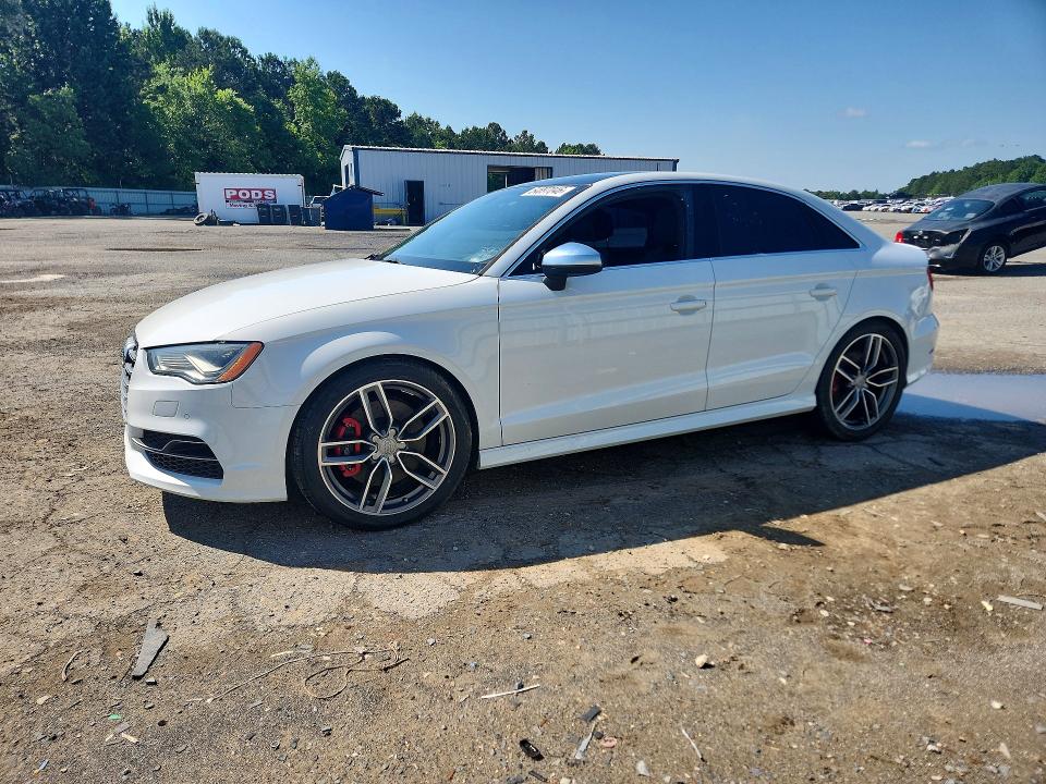 2016 Audi S3 VIN WAUB1GFF1G1100166 COPART salvage auction — MINOR DENT/SCRATCHES, TX - CERTIFICATE OF TITLE (P), sold $4,600 on 2026-07-07 (photo 1)