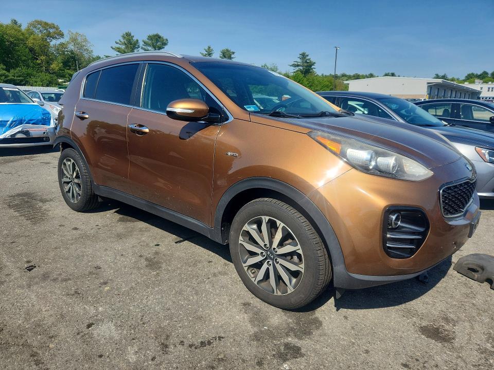 2018 Kia Sportage VIN KNDPNCACXJ7373663 COPART salvage auction — REAR END, Wv - Salvage Certificate, sold $3,450 on 2026-07-07 (photo 4)