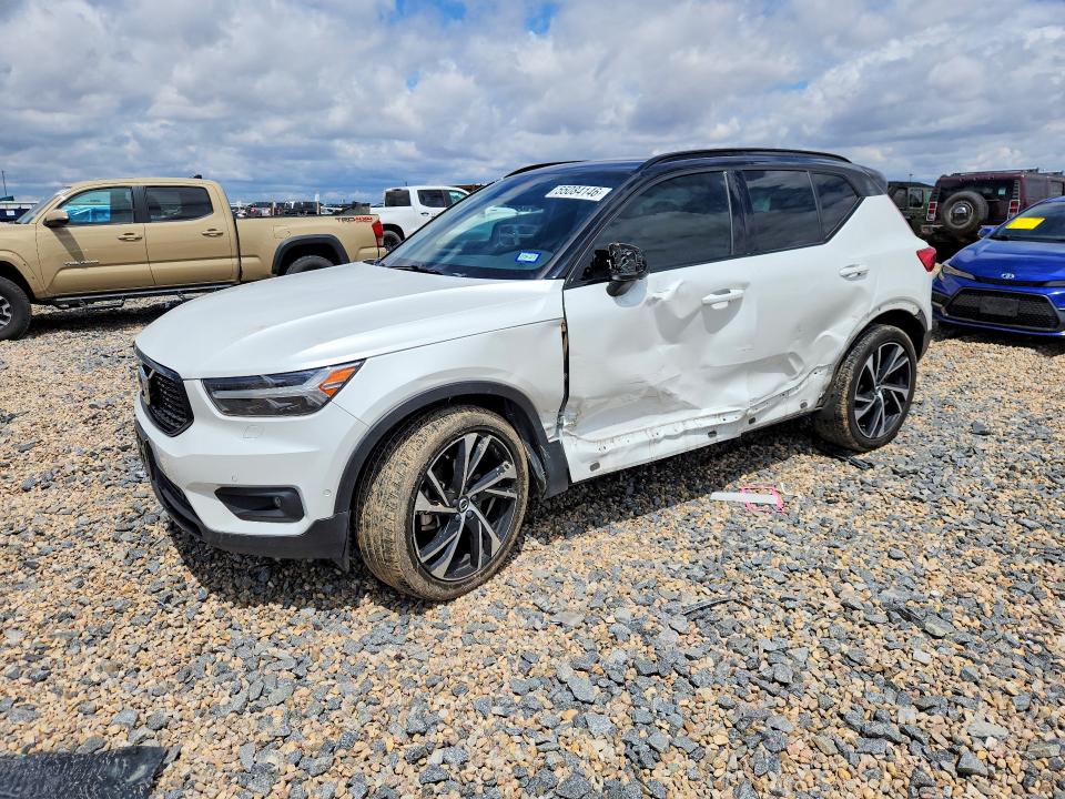 2021 Volvo Xc40 VIN YV4AC2HM2M2542559 COPART salvage auction — SIDE, Tx - Salvage Vehicle Title, sold $8,900 on 2026-07-14 (photo 1)