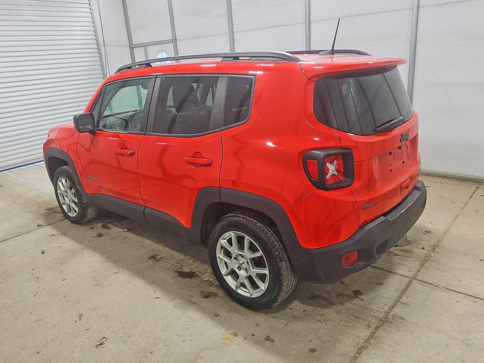 2022 Jeep Renegade VIN ZACNJDB16NPN50575 COPART salvage auction — MINOR DENT/SCRATCHES, In - Certificate Of Title, sold $11,400 on 2026-07-09 (photo 2)