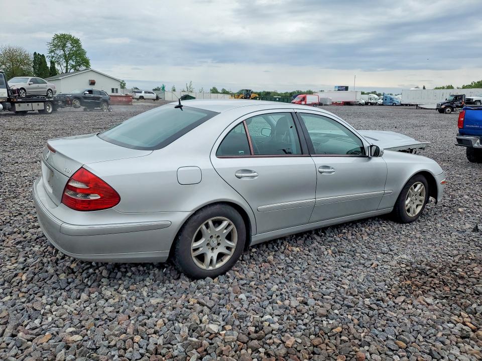 2005 Mercedes-benz E-class VIN WDBUF26JX5A608216 COPART salvage auction — FRONT END, IN - CERT OF TITLE-SALVAGE TITLE, sold $250 on 2026-07-21 (photo 3)