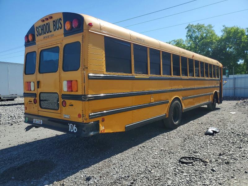 2012 Thomas Saf-t-liner efx VIN 1T88S4E25C1148270 COPART salvage auction — MINOR DENT/SCRATCHES, TN - CERTIFICATE OF TITLE, sold $2,000 on 2026-09-02 (photo 4)