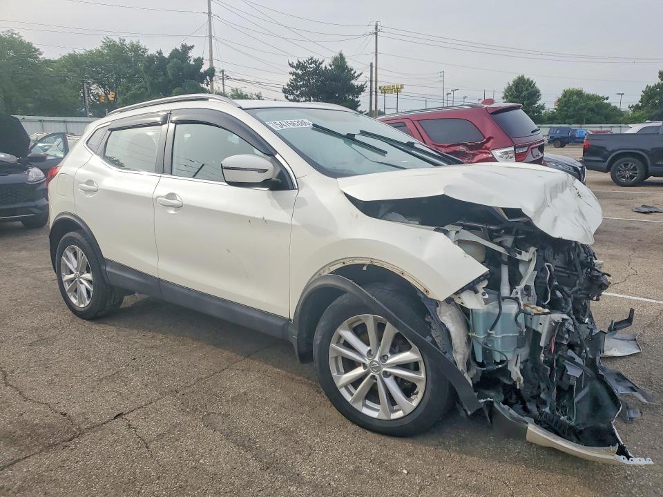 2017 Nissan Rogue VIN JN1BJ1CR7HW121481 COPART salvage auction — FRONT END, Oh - Cert Of Title-Salvage, sold $775 on 2026-07-06 (photo 4)