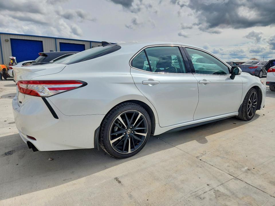 2020 Toyota Camry VIN 4T1K61AK3LU384023 COPART salvage auction — HAIL, Tx - Certificate Of Title, sold $7,100 on 2026-07-31 (photo 3)