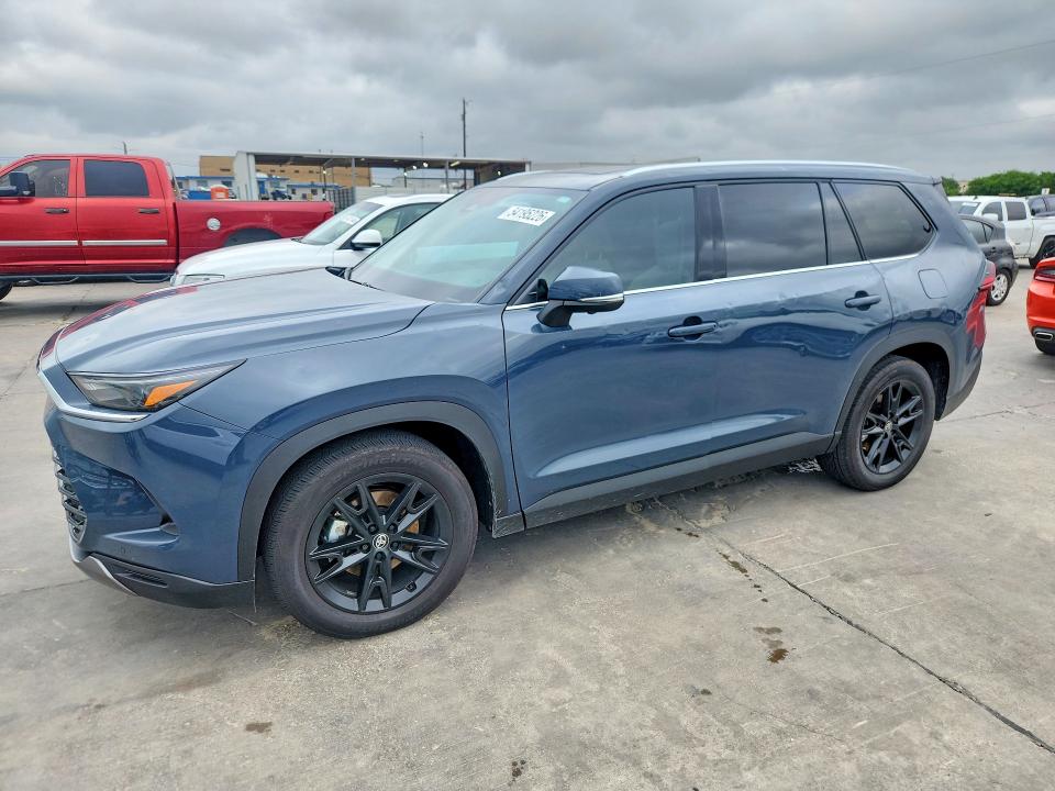 2026 Toyota Highlander VIN 5TDACAB57TS093546 — COPART salvage auction photo