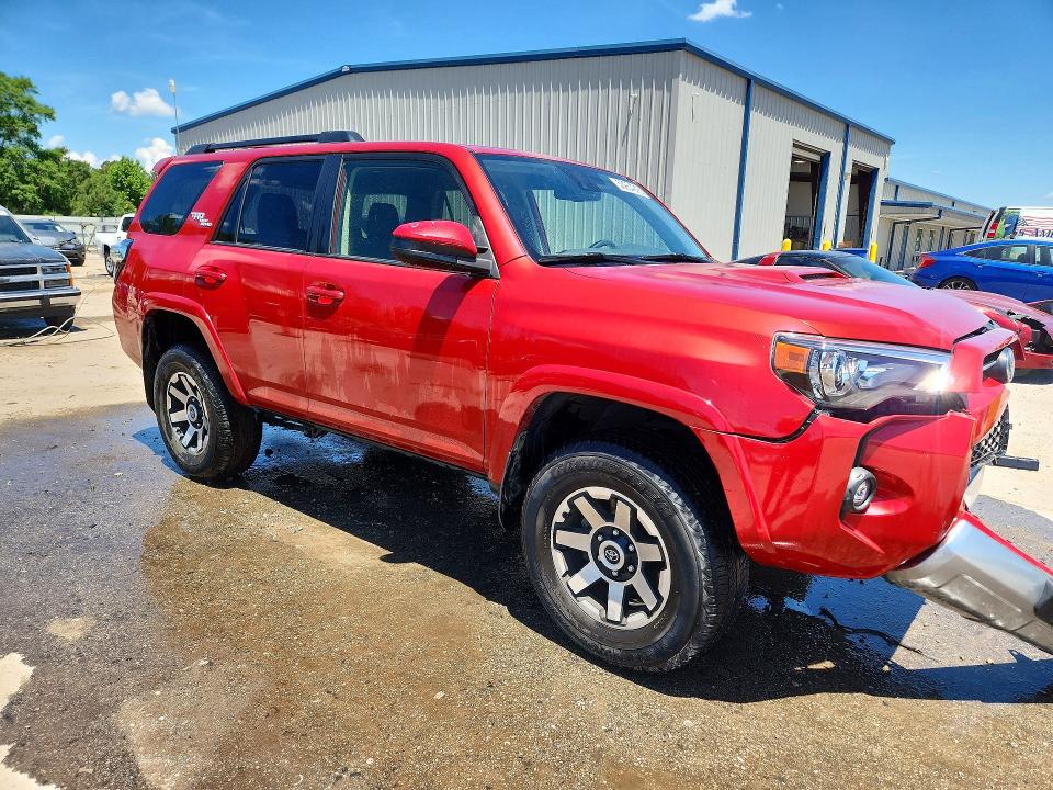 2021 Toyota 4runner VIN JTEPU5JR0M5957259 COPART salvage auction — FRONT END, Sc - Cert Of Title-Salvage, sold $11,400 on 2026-07-20 (photo 4)
