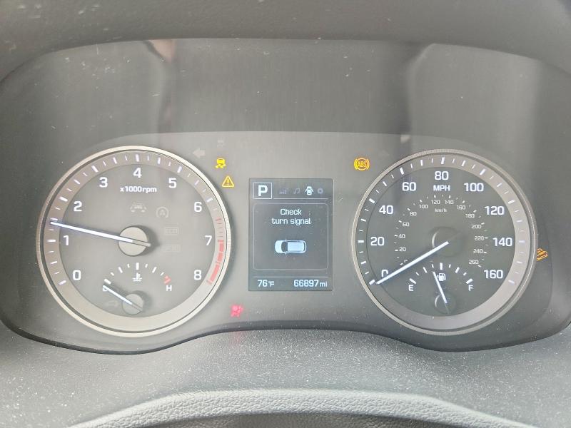 2018 Hyundai Tucson VIN KM8J23A43JU635317 COPART salvage auction — FRONT END, Fl - Cert Of Title Slvg Rebuildable, sold $350 on 2026-07-28 (photo 9)