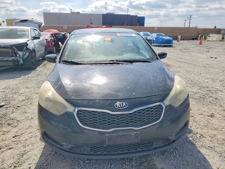 2016 Kia Forte VIN KNAFK4A66G5545158 COPART salvage auction — MINOR DENT/SCRATCHES, Ca - Cert Of Title-Salvaged, sold $325 on 2026-07-03 (photo 5)