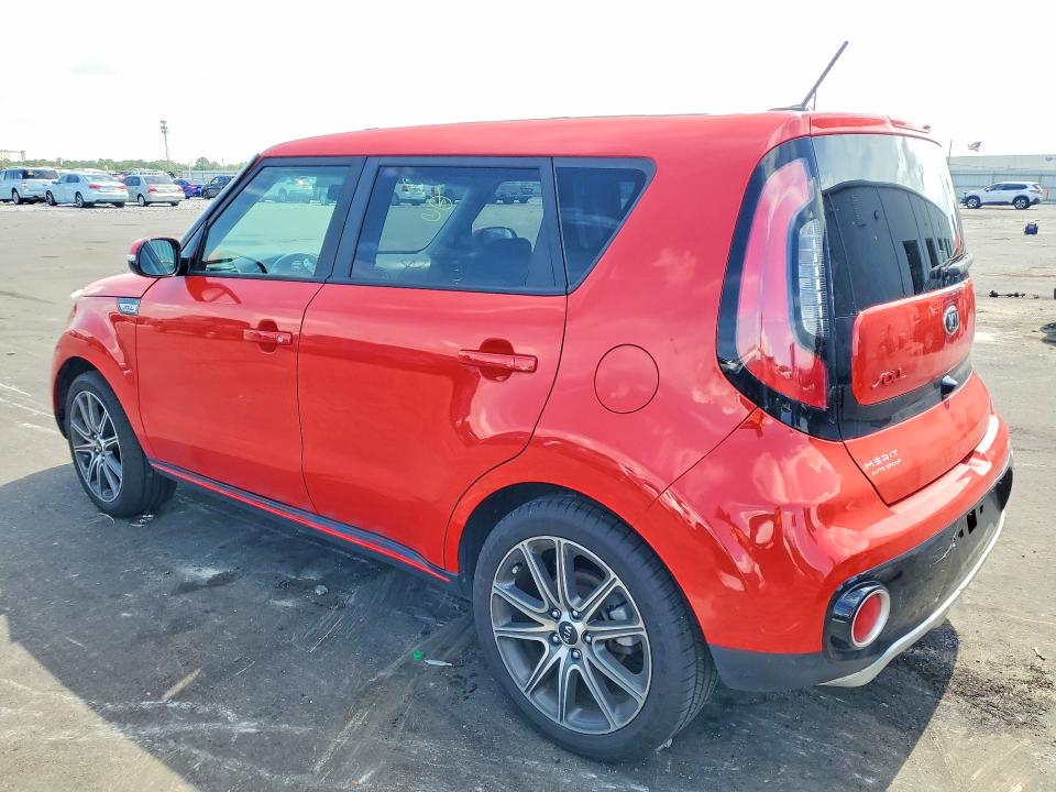 2018 Kia Soul VIN KNDJX3AA4J7585621 COPART salvage auction — MECHANICAL, Fl - Cert Of Title Slvg Rebuildable, sold $2,100 on 2026-07-13 (photo 2)