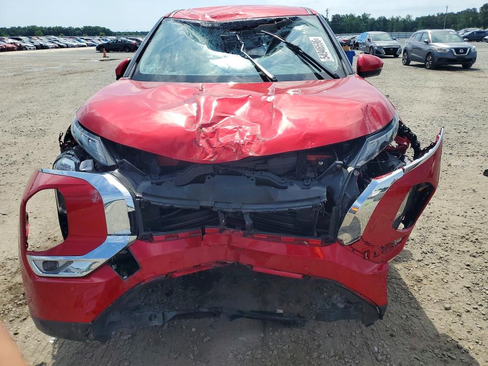 2025 Mitsubishi Outlander VIN JA4J3VA8XSZ033223 COPART salvage auction — FRONT END, Nc - Dlr Only Bill Of Sale, sold $10,300 on 2026-07-29 (photo 5)