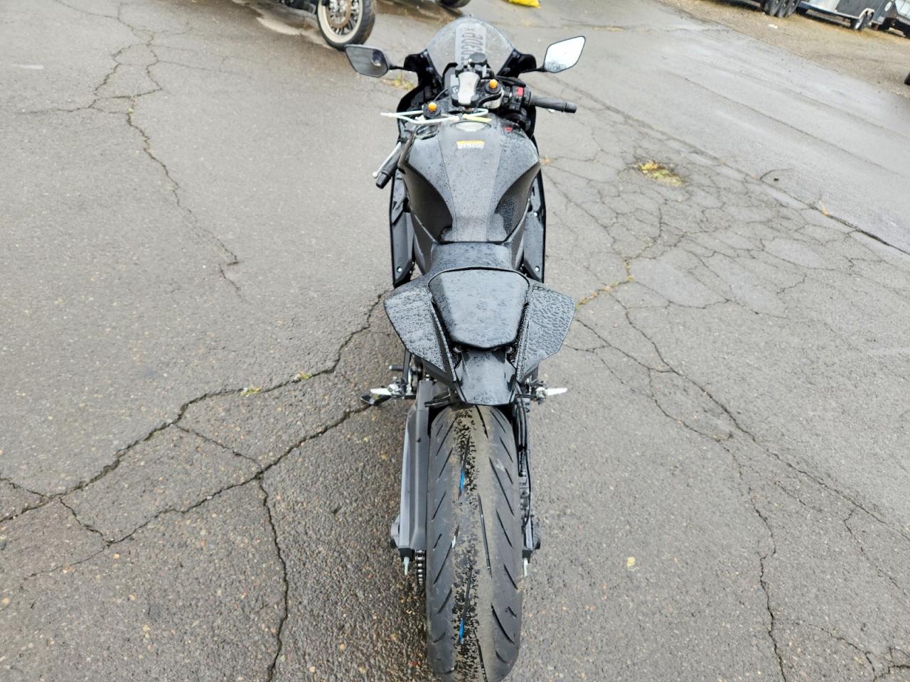2024 Yamaha YZFR7 VIN JYARM38E5RA013665 COPART salvage auction — Side, OR - SALVAGE TITLE CERTIFICATE, sold $3,000 on 2026-07-02 (photo 6)