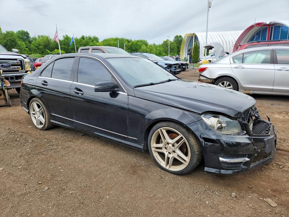 2012 Mercedes-benz C class VIN WDDGF8BB5CR192497 COPART salvage auction — FRONT END, Ct - Certificate Of Title, sold $1,600 on 2026-07-27 (photo 4)