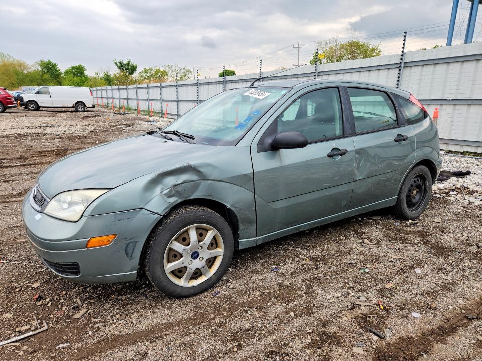 2005 Ford Focus VIN 3FAFP37N85R118173 COPART salvage auction — FRONT END, Il - Certificate Of Title, sold $375 on 2026-07-08 (photo 1)