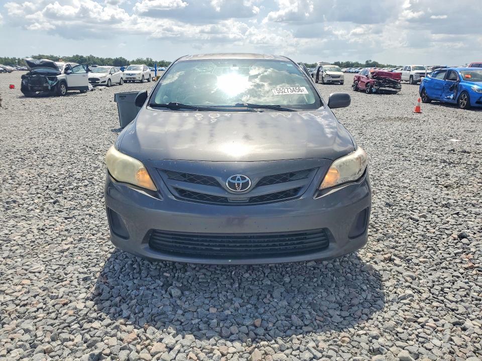 2013 Toyota Corolla VIN 2T1BU4EE0DC004733 COPART salvage auction — SIDE, FL - CERT OF TITLE SLVG REBUILDABLE, sold $1,850 on 2026-07-02 (photo 5)