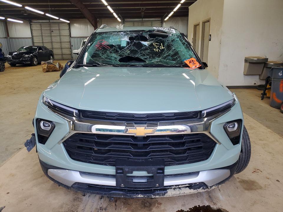 2025 Chevrolet VIN KL79MRSL4SB126129 COPART salvage auction — ROLLOVER, Az - Dealer Only Salvage, sold $6,200 on 2026-07-29 (photo 5)