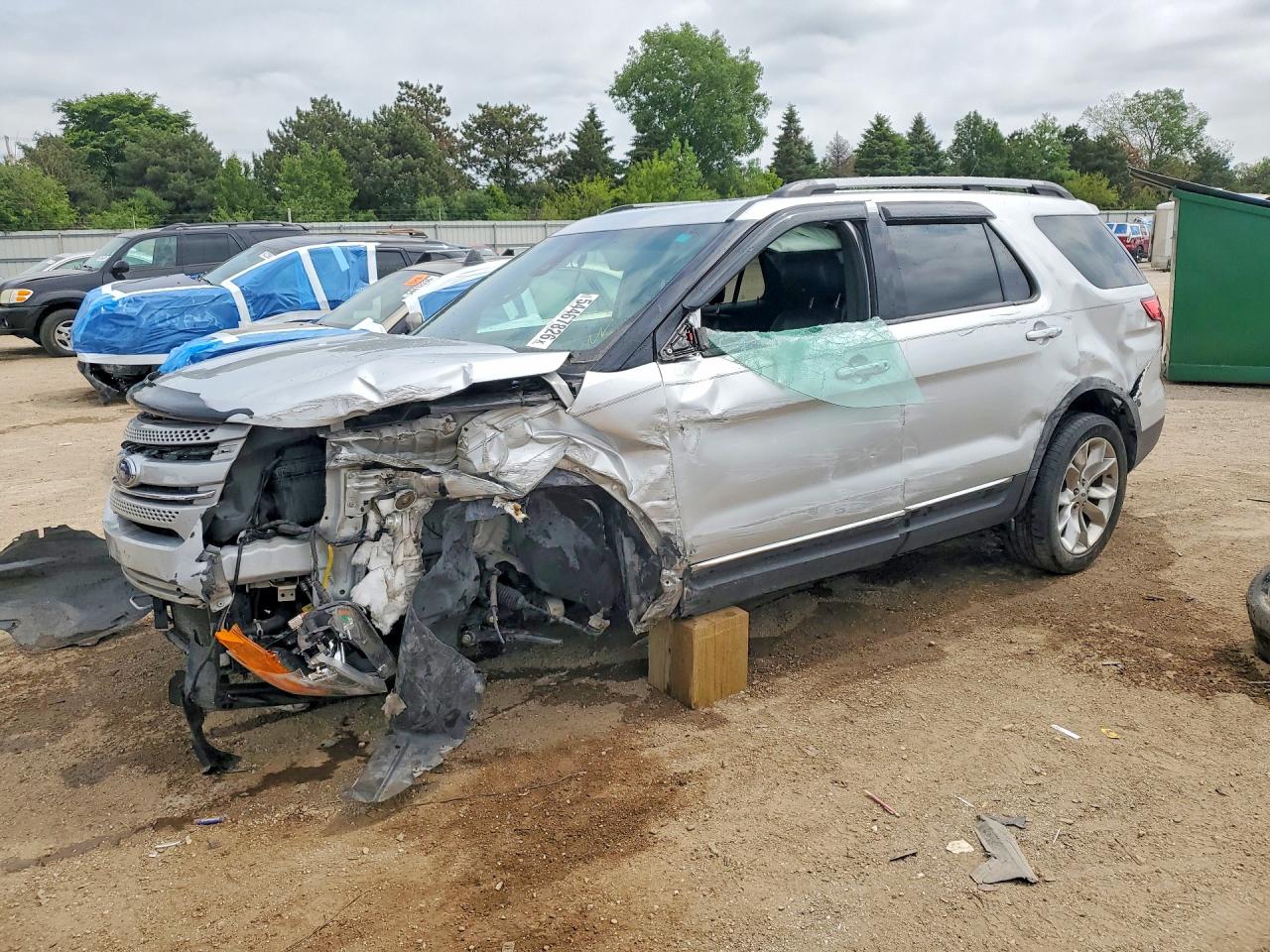 2015 Ford Explorer VIN 1FM5K7F81FGC38425 COPART salvage auction — Side, IL - SALVAGE CERTIFICATE, sold $575 on 2026-07-02 (photo 1)