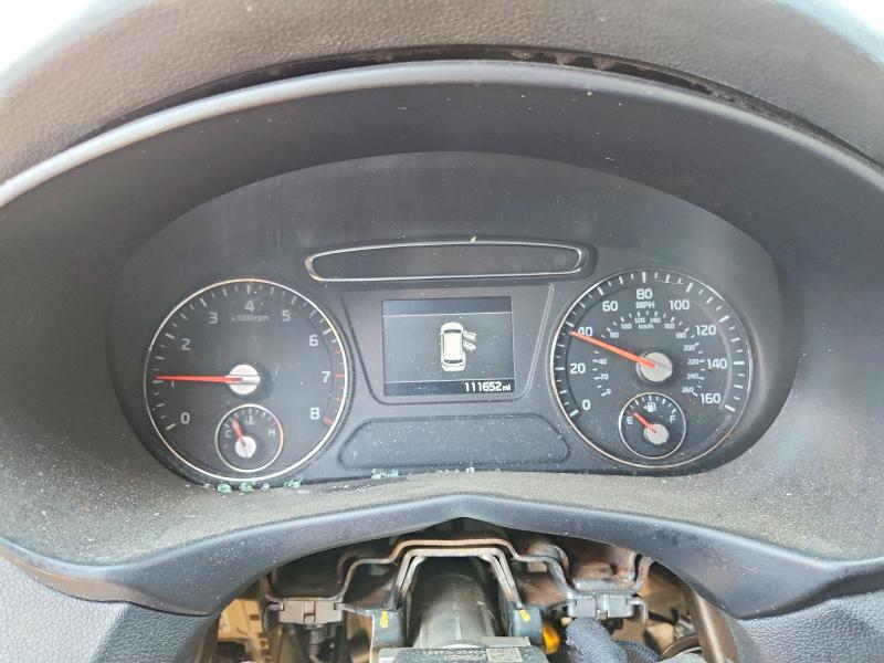 2019 Kia Sorento VIN 5XYPG4A31KG451963 COPART salvage auction — SIDE, CA - CERTIFICATE OF TITLE, sold $250 on 2026-07-28 (photo 9)