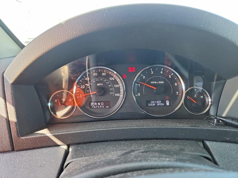 2008 Jeep Grand cherokee VIN 1J8GR48K48C164517 COPART salvage auction — FRONT END, Co - Public - Salvage Title, sold $450 on 2026-07-02 (photo 9)