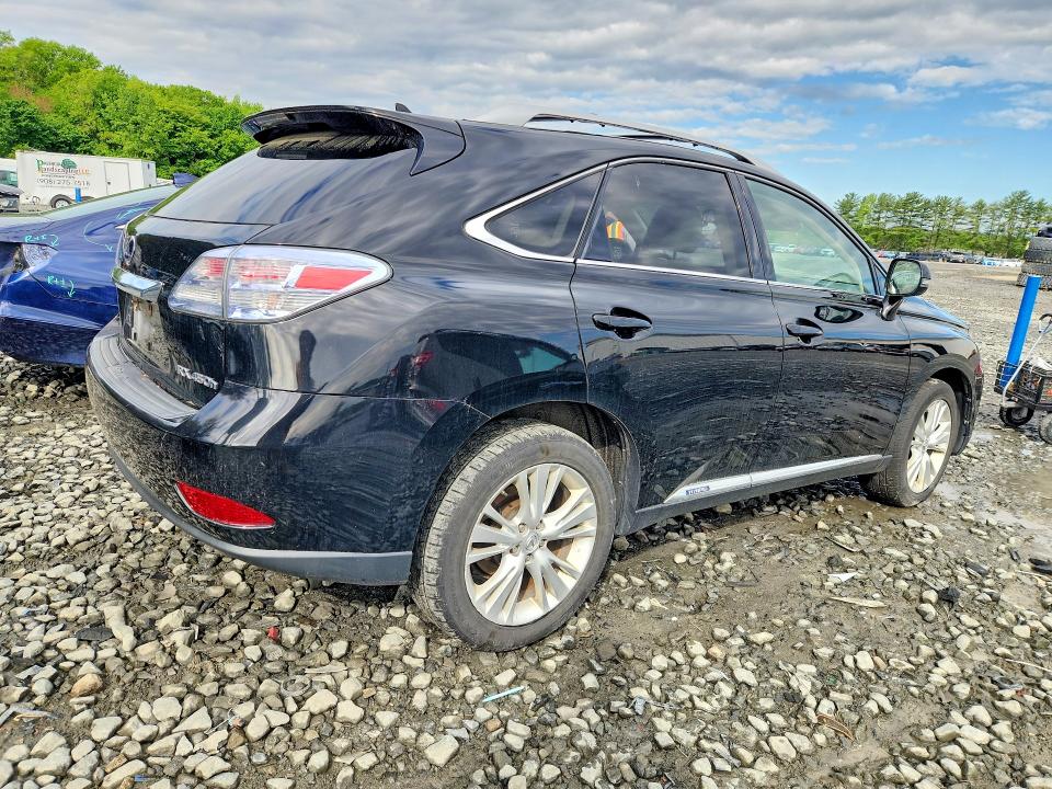 2011 Lexus Rx 450h VIN JTJBC1BA4B2037584 COPART salvage auction — MINOR DENT/SCRATCHES, Nj - Certificate Of Title (P), sold $3,800 on 2026-07-13 (photo 3)