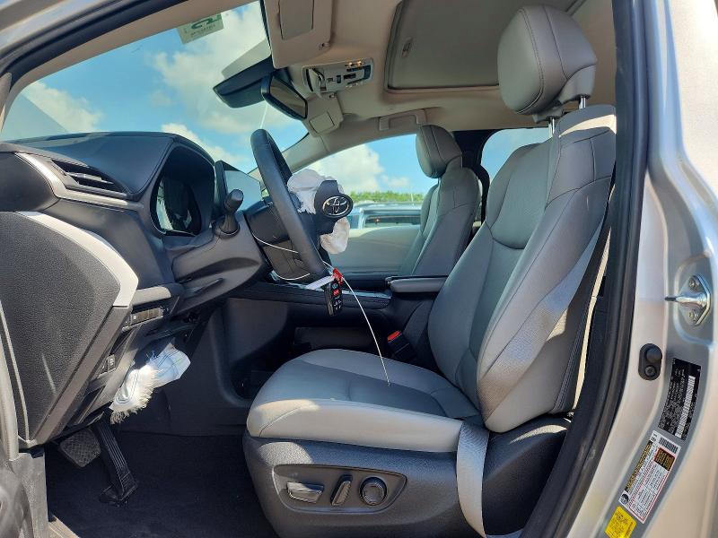 2025 Toyota Sienna VIN 5TDJRKEC3SS246632 COPART salvage auction — FRONT END, Ne - Cert Of Title W/Salvage Histor, sold $19,500 on 2026-07-08 (photo 7)