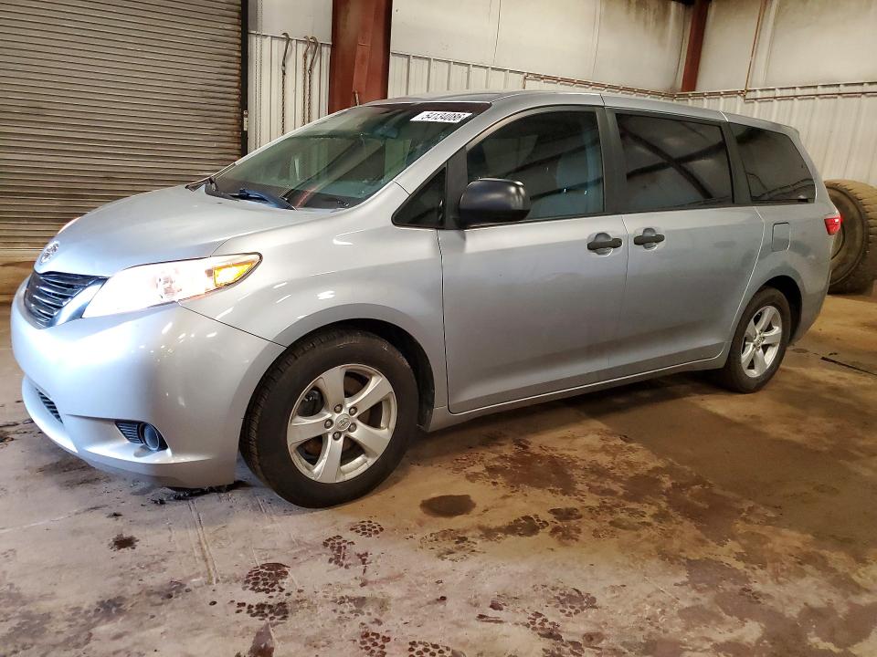 2015 Toyota Sienna VIN 5TDZK3DC1FS529986 COPART salvage auction — SIDE, Mi - Cert Of Title-Salvage Vehicle, sold $3,050 on 2026-07-31 (photo 1)