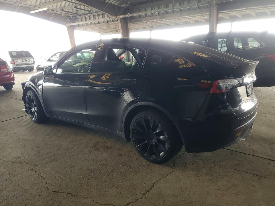 2021 Tesla Model y VIN 5YJYGAEE8MF138482 COPART salvage auction — FRONT END, CA - SALVAGE CERTIFICATE, sold $6,200 on 2026-07-13 (photo 2)