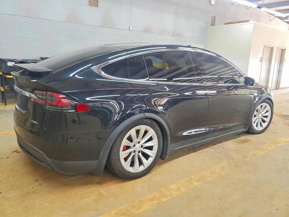 2016 Tesla Model x VIN 5YJXCAE4XGFS00192 COPART salvage auction — FRONT END, Nc - Dealer Only Clean Title (P), sold $9,400 on 2026-07-29 (photo 3)