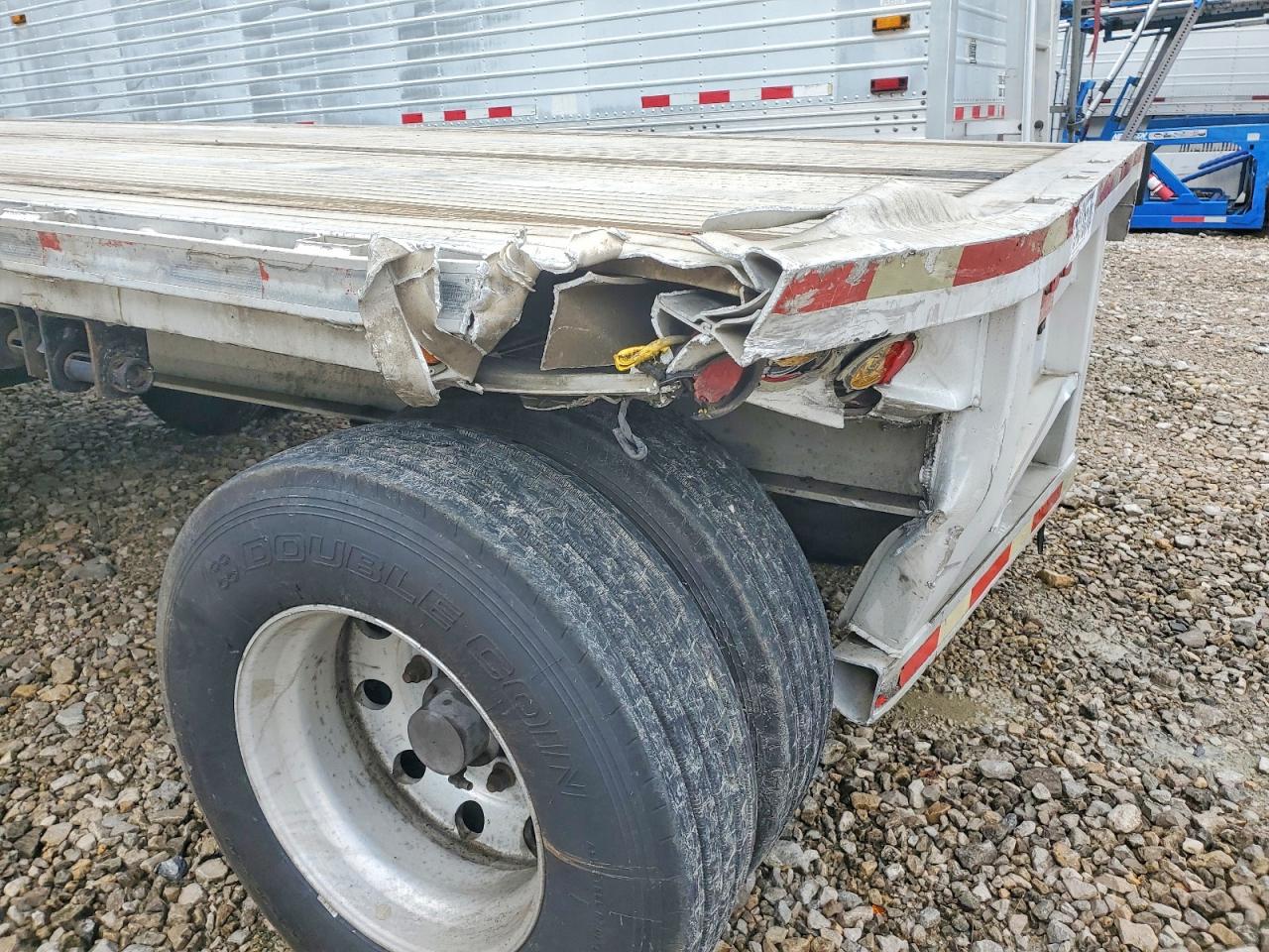 2007 Tvr Fb VIN 1R1F348227K570450 COPART salvage auction — Rear End, MS - CERT OF TITLE-SALVAGED, sold $2,800 on 2026-06-25 (photo 9)