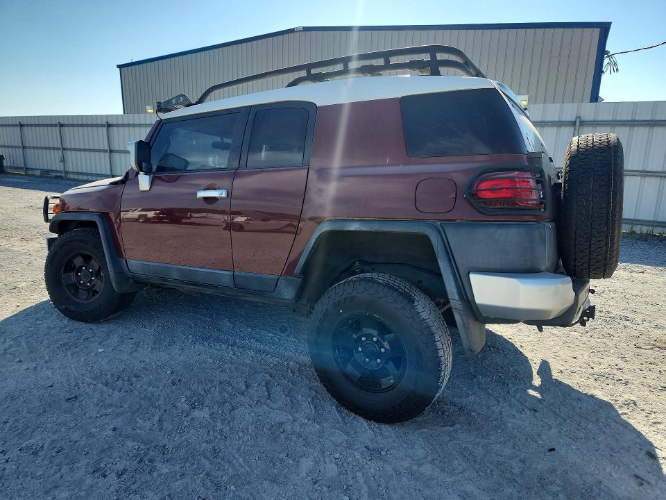 2008 Toyota Fj cruiser VIN JTEBU11F48K040907 COPART salvage auction — SIDE, Nc - Salvage Certificate Of Title, sold $1,850 on 2026-07-29 (photo 2)