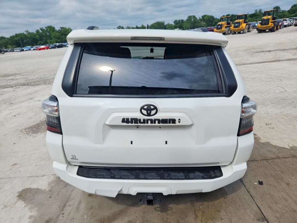 2021 Toyota 4runner VIN JTENU5JR6M5944233 COPART salvage auction — ROLLOVER, Il - Salvage Certificate, sold $6,100 on 2026-07-07 (photo 6)