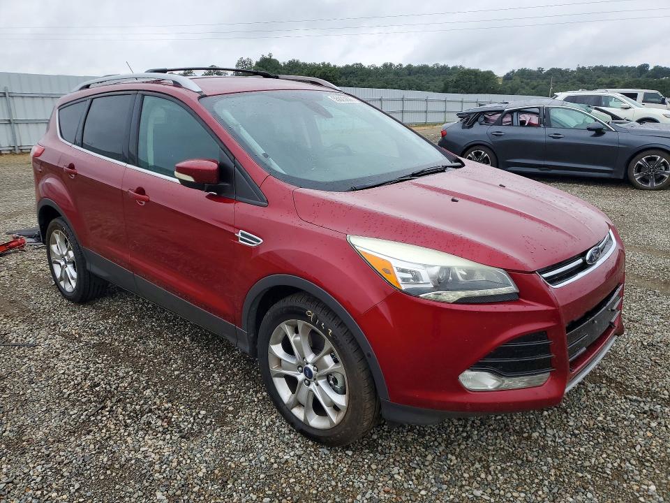 2014 Ford Escape VIN 1FMCU9J92EUA71389 COPART salvage auction — FRONT END, Ca - Salvage Certificate, sold $525 on 2026-07-31 (photo 4)