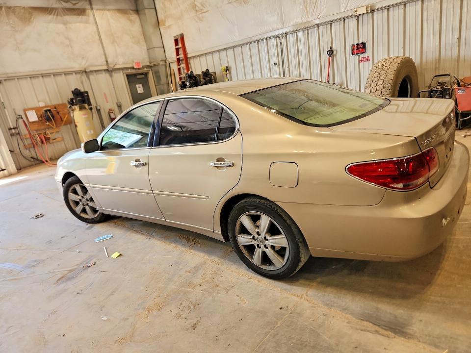 2005 Lexus Es 330 VIN JTHBA30GX55101253 COPART salvage auction — FRONT END, Wi - Certificate Of Title, sold $500 on 2026-07-15 (photo 2)