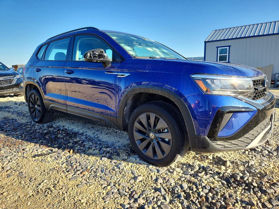 2024 Volkswagen Taos VIN 3VV5X7B25RM105590 COPART salvage auction — HAIL, Mo - Salvage Certificate Of Title, sold $6,750 on 2026-07-18 (photo 4)