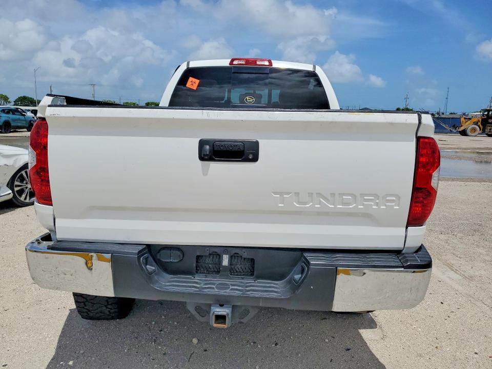 2014 Toyota Tundra VIN 5TFRY5F19EX156453 COPART salvage auction — SIDE, Fl - Cert Of Title Slvg Rebuildable, sold $4,500 on 2026-07-08 (photo 6)
