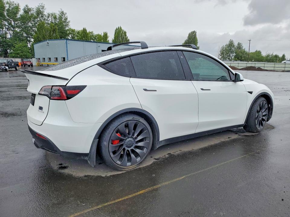 2022 Tesla VIN 7SAYGDEF8NF380865 COPART salvage auction — SIDE, Or - Salvage Title Certificate, sold $9,200 on 2026-07-27 (photo 3)