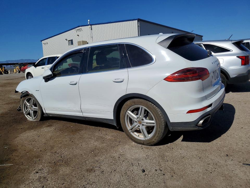 2016 Porsche Cayenne VIN WP1AF2A21GLA40335 COPART salvage auction — UNDERCARRIAGE, Az - Cert Of Title - Salvage, sold $3,900 on 2026-07-31 (photo 2)