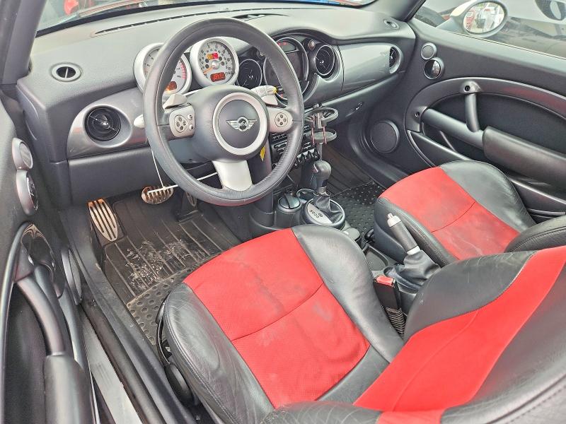 2006 Mini Cooper VIN WMWRE335X6TJ34987 COPART salvage auction — FRONT END, WA - VEHICLE CERT OF OWNERSHIP-TITL (P), sold $200 on 2026-08-04 (photo 8)